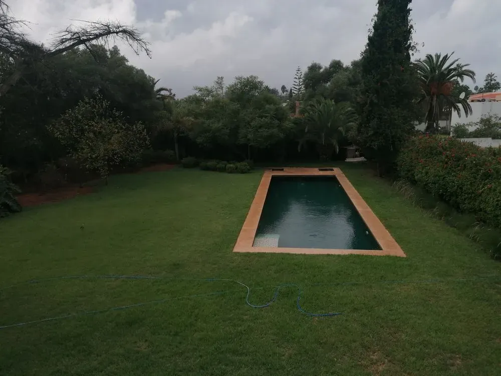 Villa à vendre 20 000 000 dh 2 100 m², 5 chambres - Hassan - Centre Ville Rabat