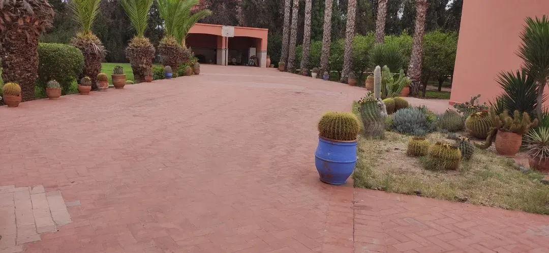 Villa à vendre 12 000 000 dh 7 500 m², 8 chambres - Sidi Ghanem Marrakech