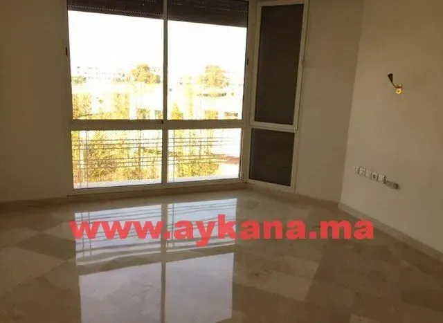 Appartement à louer 17 000 dh 220 m² avec 4 chambres - Haut Agdal Rabat