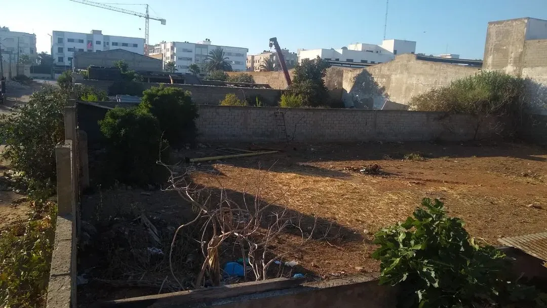 Terrain à vendre 8 000 000 dh 1 000 m² - Autre Salé