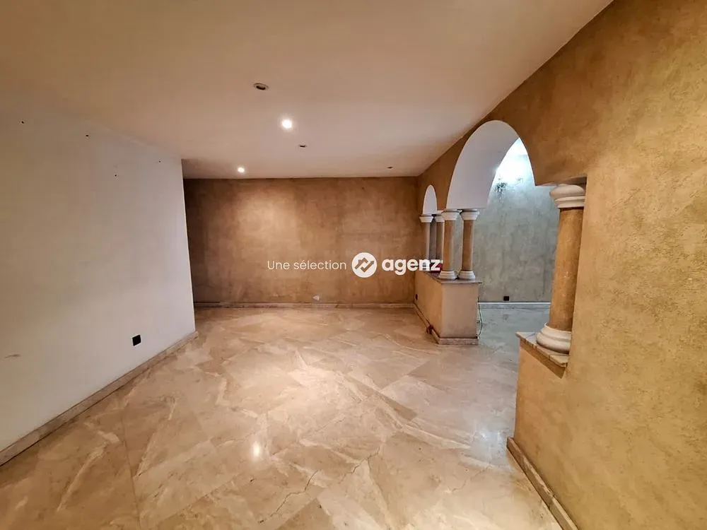 Appartement à vendre 2 300 000 dh 178 m² avec 3 chambres - Gauthier Casablanca | Agenz