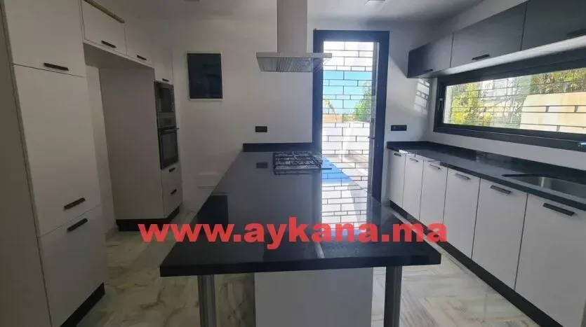 Villa à vendre 6 500 000 dh 753 m² avec 4 chambres - El Menzeh Skhirate- Témara | Agenz