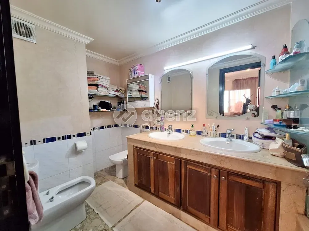 Appartement à vendre 3 000 000 dh 217 m² avec 4 chambres - Racine Casablanca | Agenz