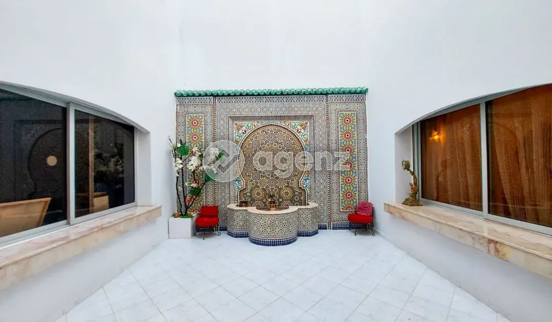 Villa à vendre 7 500 000 dh 460 m², 4 chambres - Sidi Maarouf Casablanca