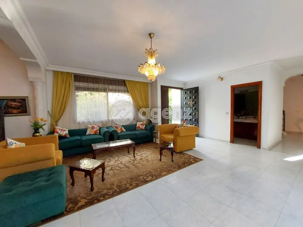 Villa à vendre 7 500 000 dh 460 m² avec 4 chambres - Sidi Maarouf Casablanca