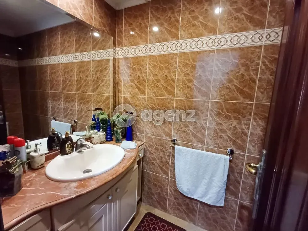 Appartement à vendre 5 200 000 dh 220 m² avec 3 chambres - Racine Casablanca | Agenz