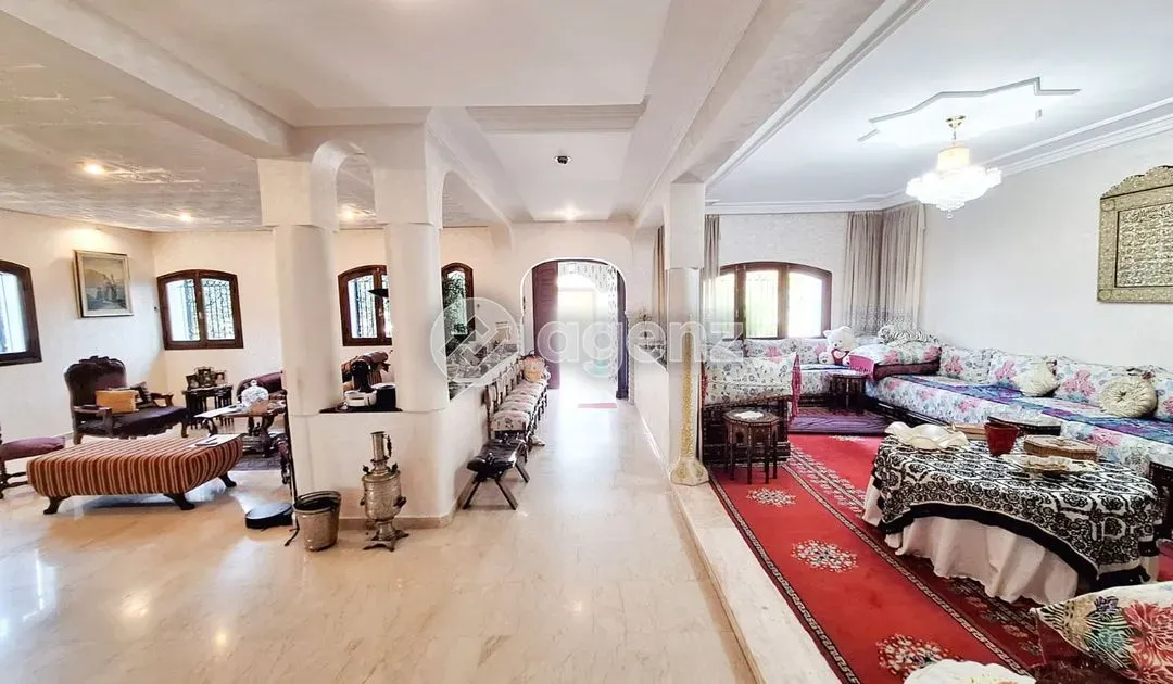 Villa à vendre 000 000 14 dh 609 m², 5 chambres - Ain Diab Extension Casablanca
