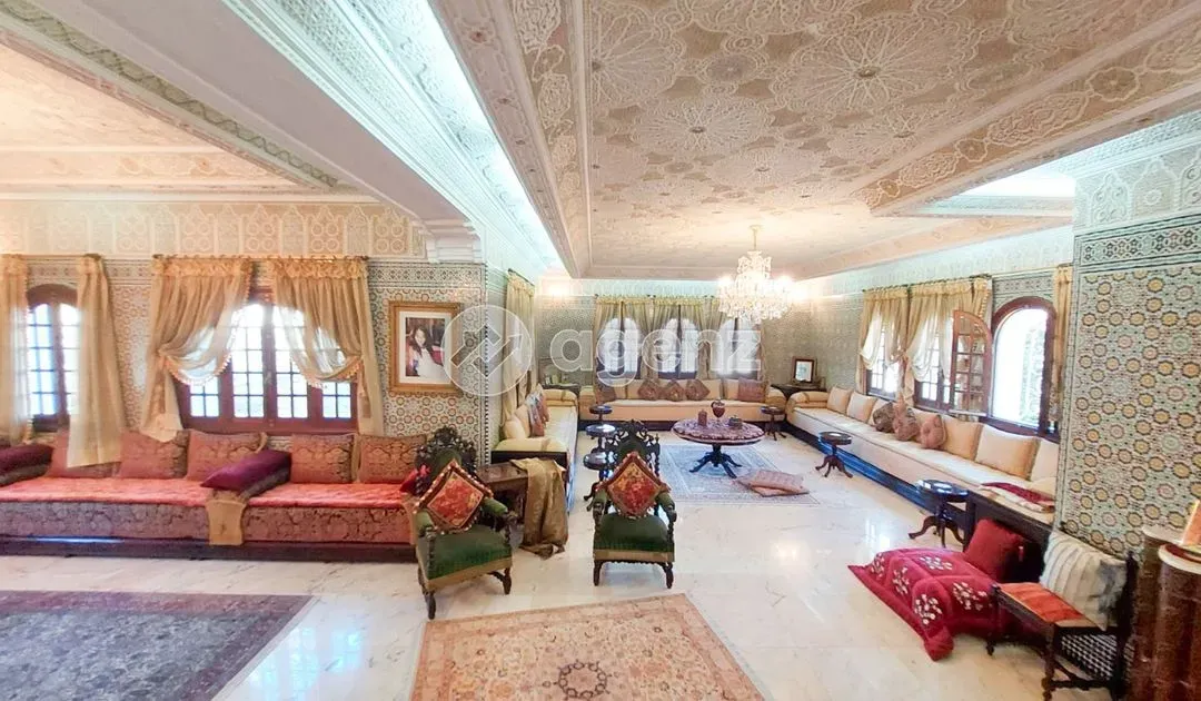 Villa à vendre 36 810 000 dh 818 m², 5 chambres - Val d'anfa Casablanca