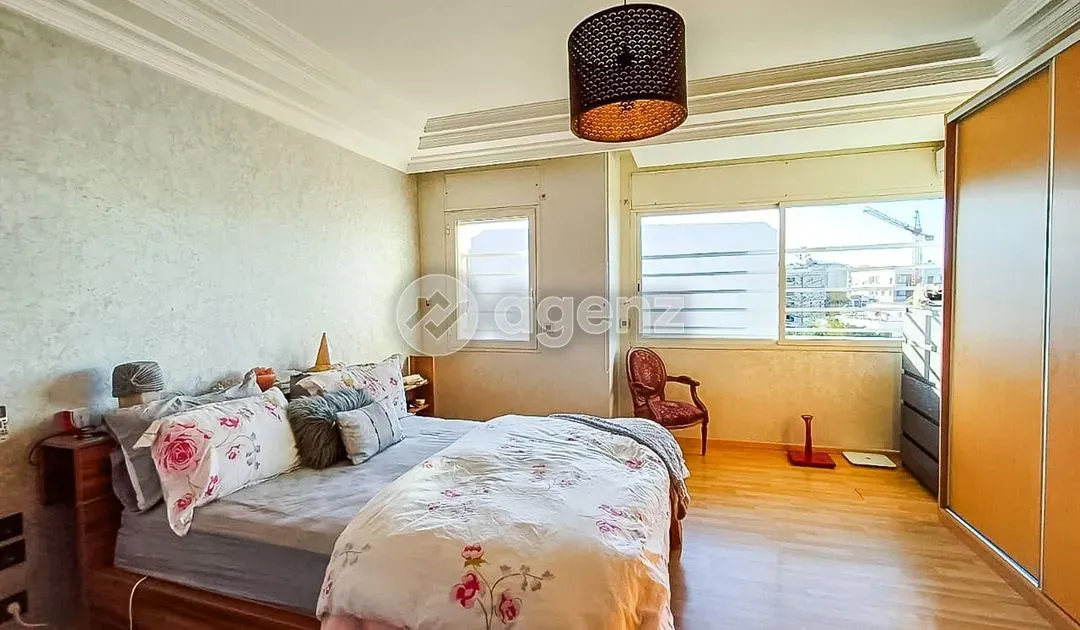 Appartement à vendre 2 300 000 dh 160 m², 3 chambres - Les Hôpitaux Casablanca