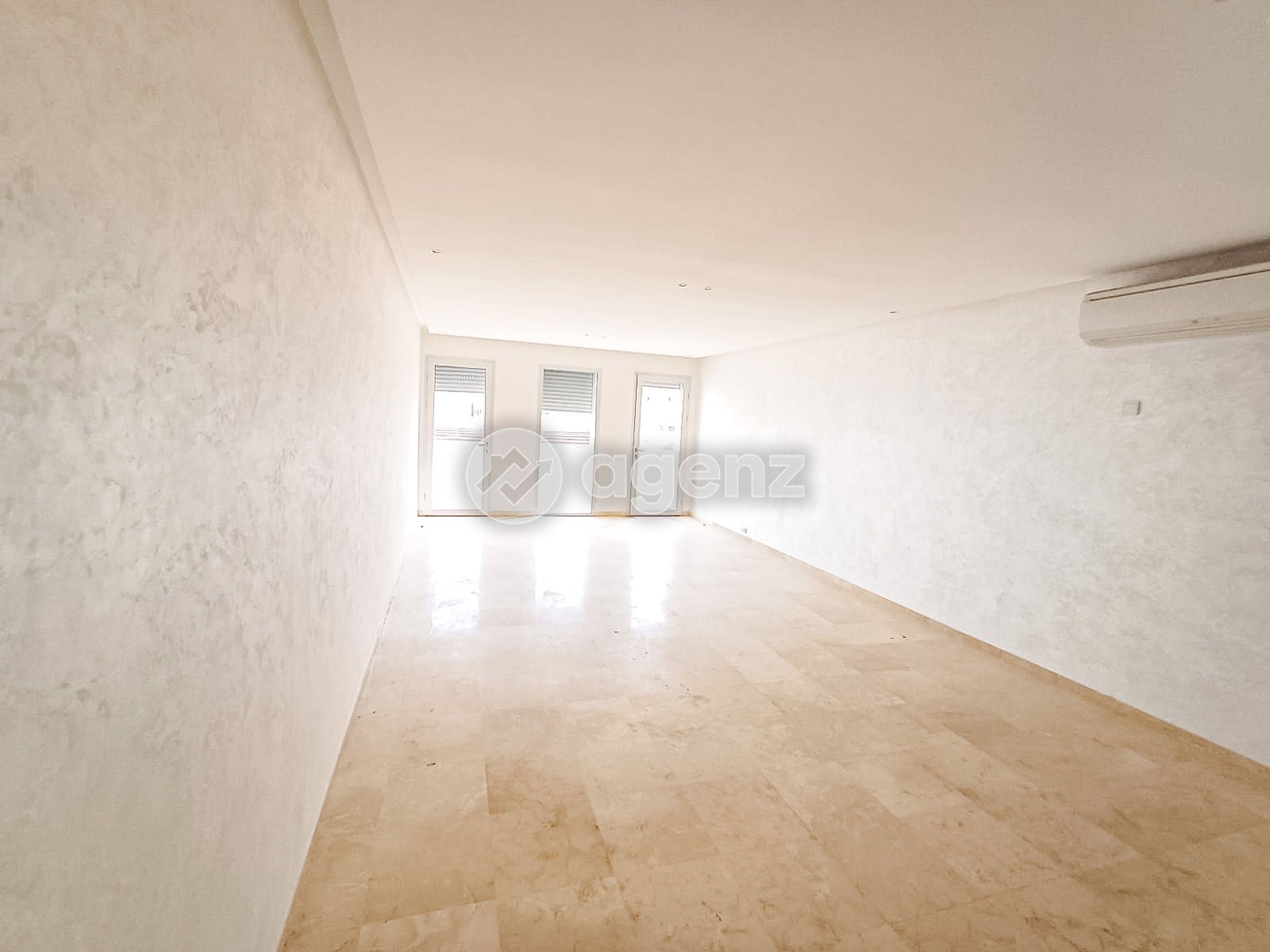 Appartement à vendre à Beauséjour — 2