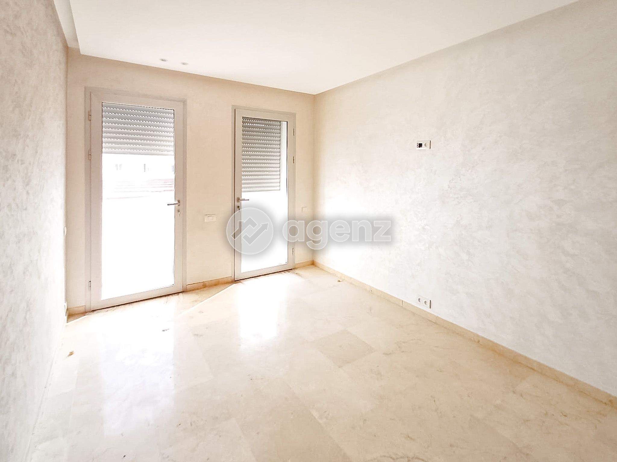 Appartement à vendre à Beauséjour — 4