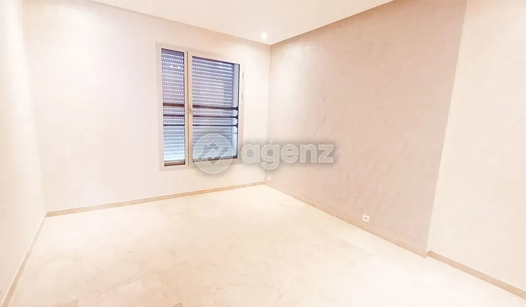 Apartment for Sale 2 000 000 dh 163 sqm, 3 rooms - Beauséjour Casablanca