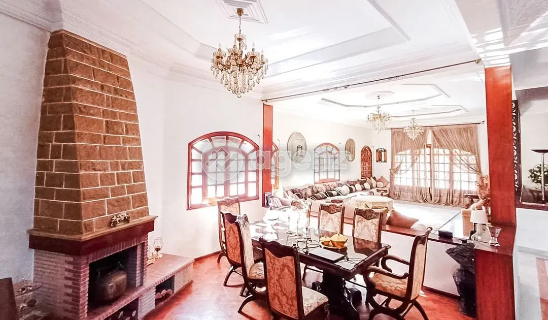 Villa for Sale 11 300 000 dh 895 sqm, 8 rooms - Sidi Maarouf Casablanca
