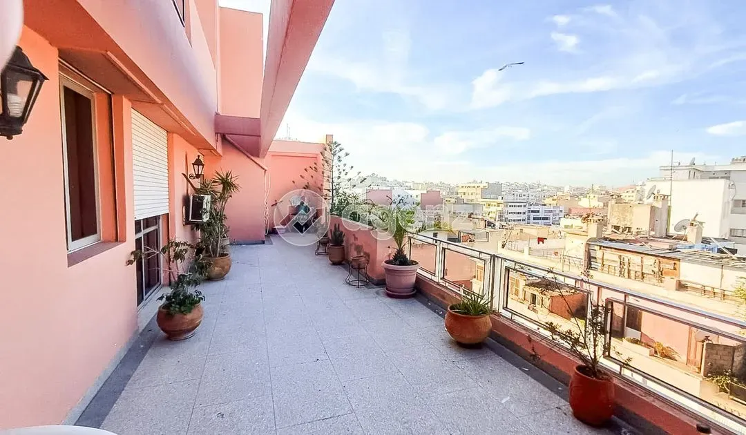 Appartement à vendre 2 450 000 dh 335 m², 3 chambres - Liberté Casablanca