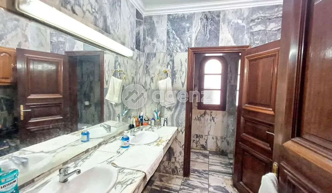 Villa à vendre 10 000 000 dh 1 141 m², 5 chambres - Sidi Maarouf Casablanca