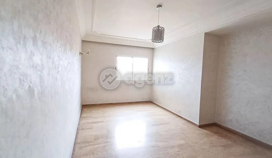 Appartement à vendre 950 000 dh 90 m², 2 chambres - Hay Palestine Casablanca