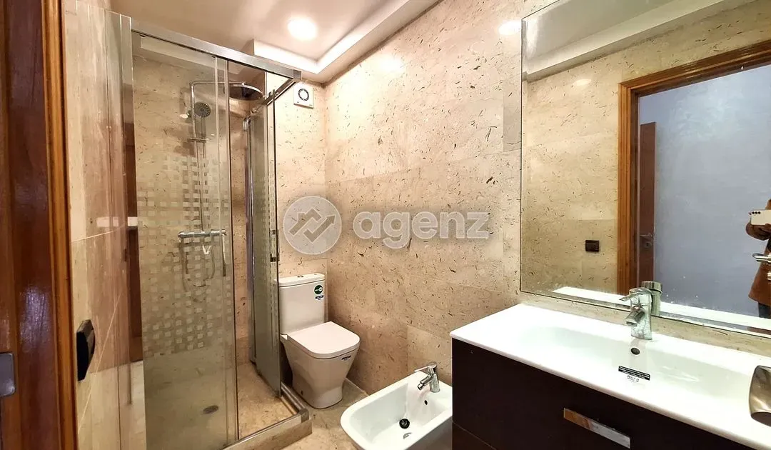 Apartment for Sale 1 700 000 dh 114 sqm, 2 rooms - Oasis sud Casablanca