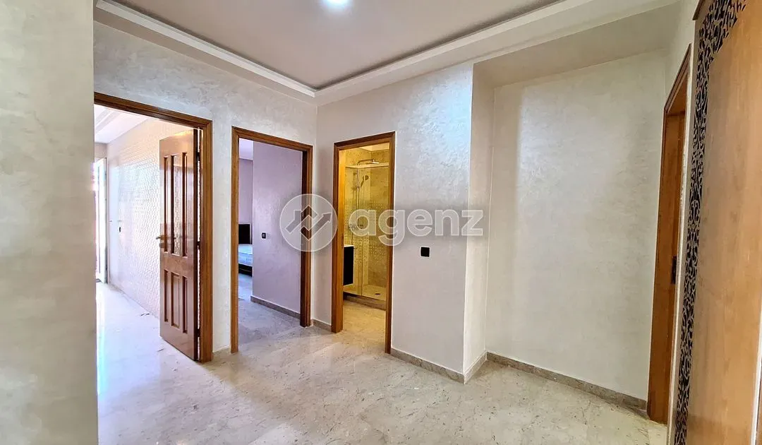 شقة للبيع 000 700 1 د٠م 114 م², 2 غرف - جنوب الوازيس الدار البيضاء