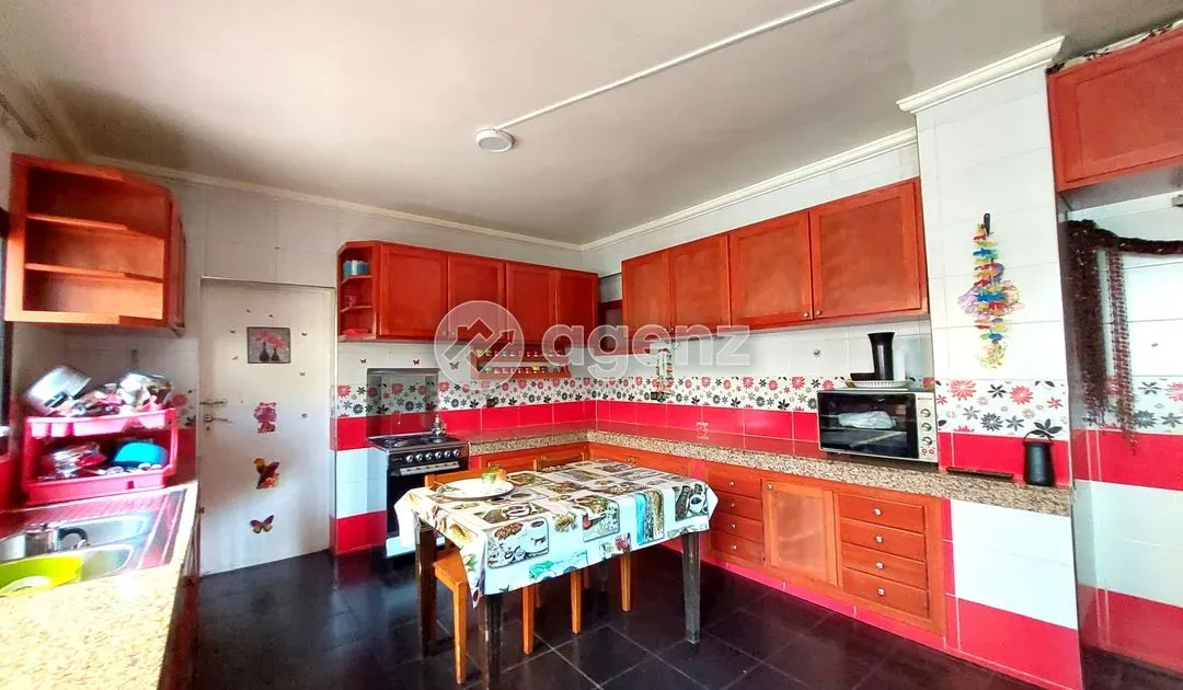 Apartment for Sale 2 150 000 dh 189 sqm, 3 rooms - Les Hôpitaux Casablanca