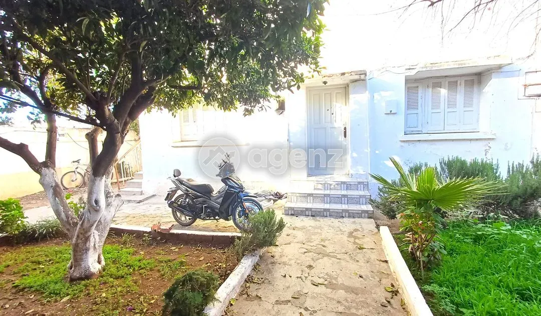 Villa à vendre 5 000 000 dh 529 m², 8 chambres - Takadoum Rabat