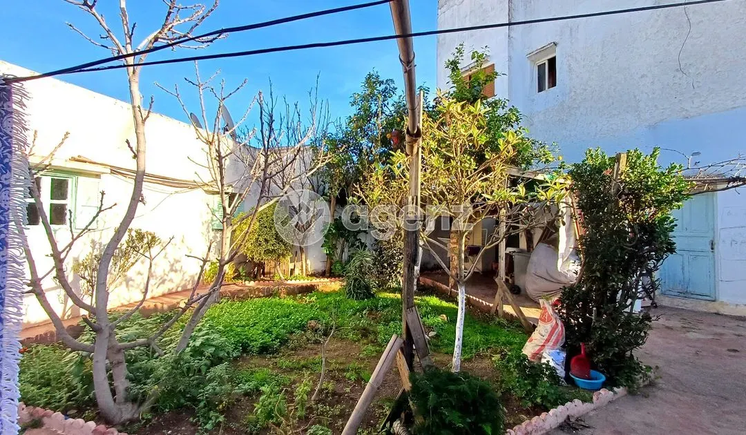 Villa à vendre 5 000 000 dh 529 m², 8 chambres - Takadoum Rabat