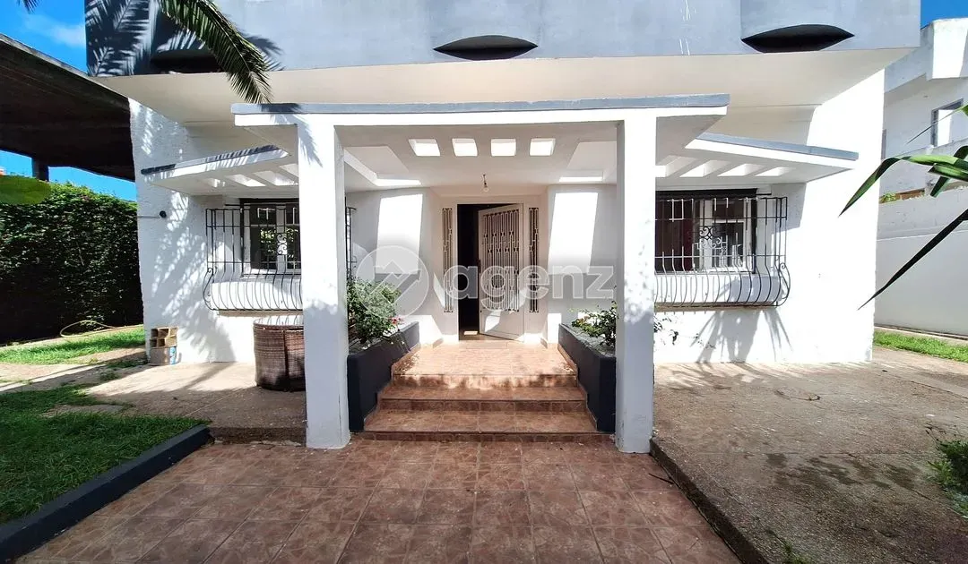 Villa à vendre 13 000 000 dh 699 m², 6 chambres - Racine Casablanca