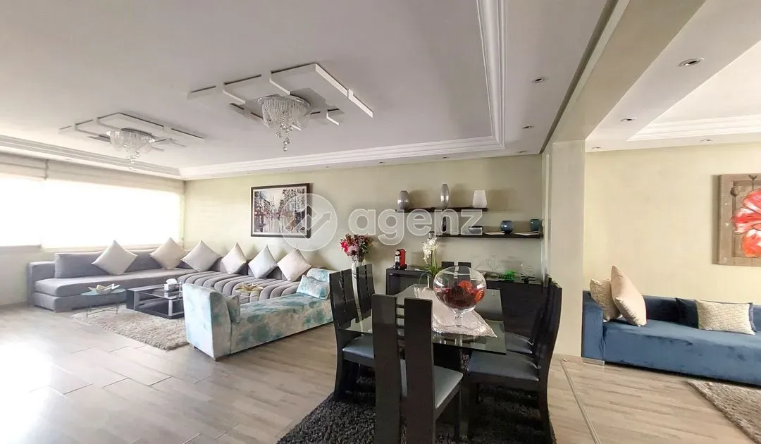 Duplex à vendre 3 500 000 dh 210 m², 3 chambres - Maârif Casablanca