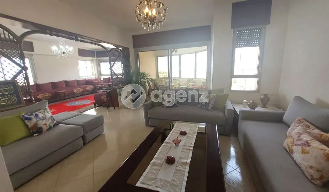 Apartment for Sale 1 900 000 dh 189 sqm, 3 rooms - Mers Sultan Casablanca