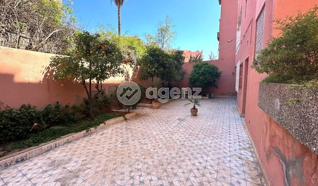 Villa for Sale 3 000 000 dh 339 sqm, 6 rooms - Issil Marrakech