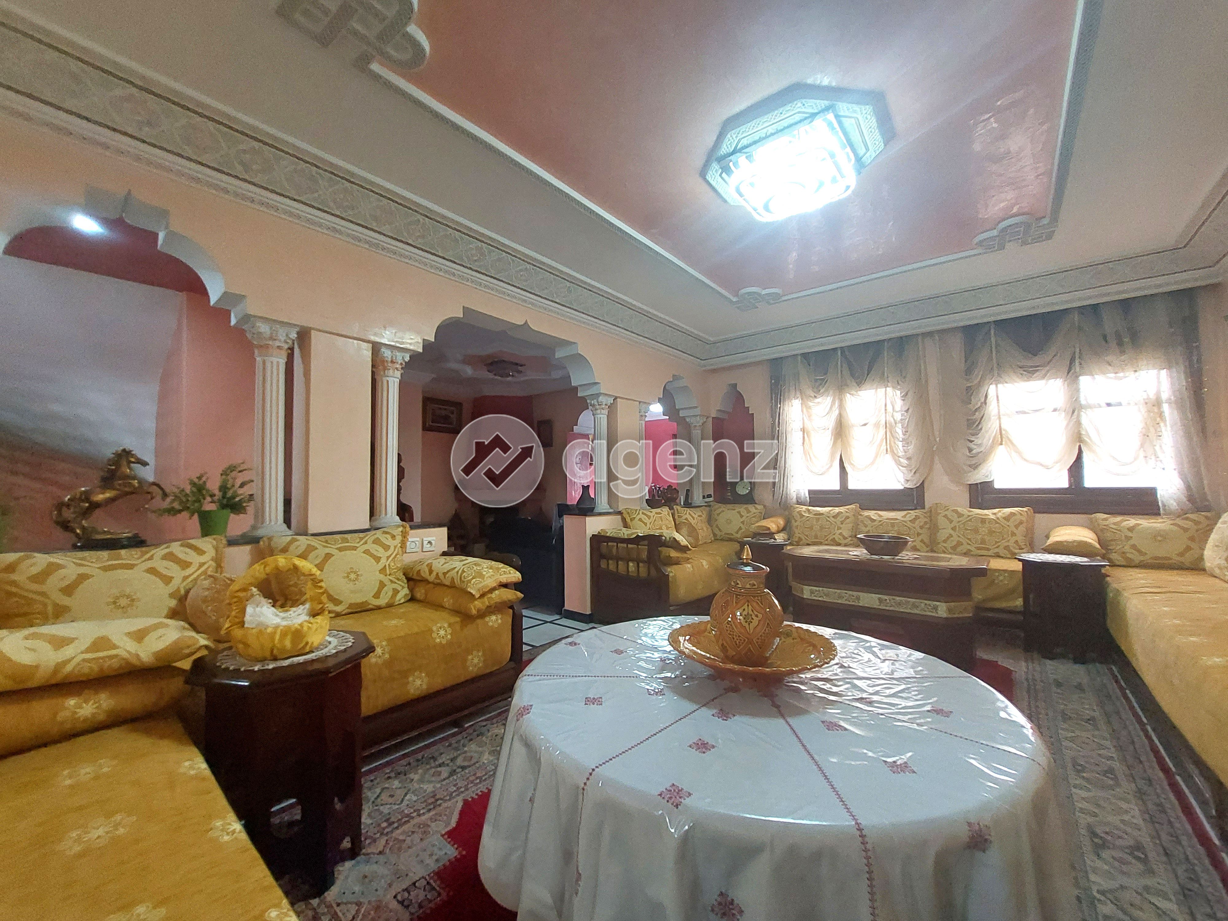 Villa à vendre à Ain Chock — 2