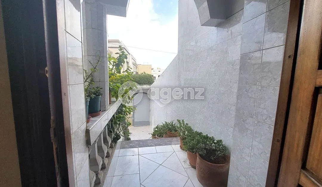 Villa à vendre 3 400 000 dh 160 m², 6 chambres - Lekrimat Casablanca