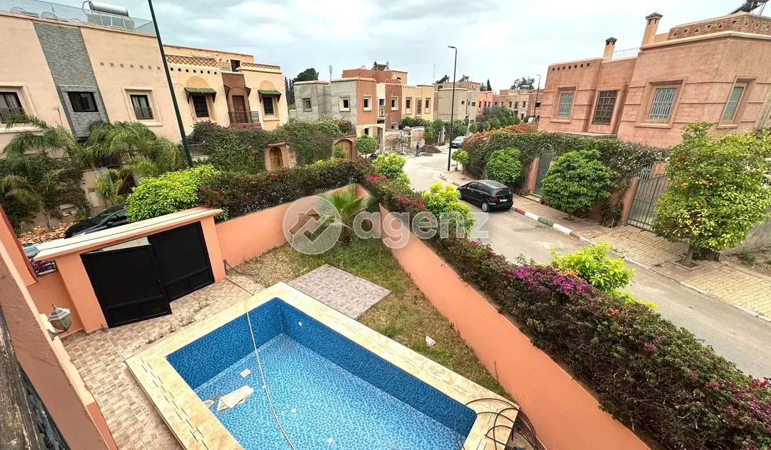 Villa à vendre 2 600 000 dh 279 m², 4 chambres - Ennakhil (Palmeraie) Marrakech