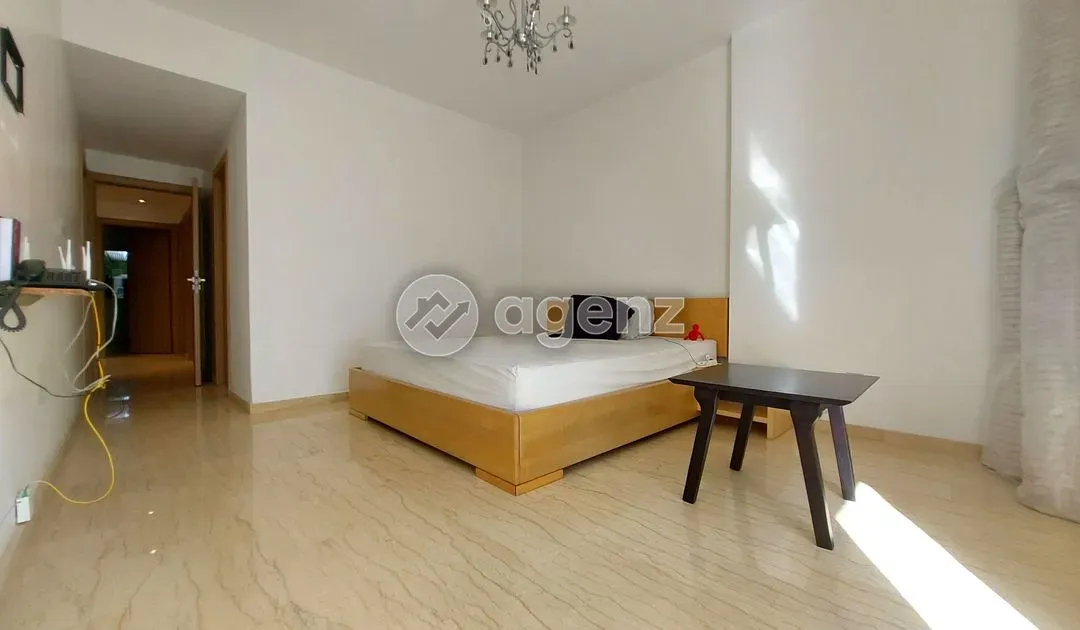Appartement à vendre 000 300 2 dh 196 m², 3 chambres - CIL Casablanca