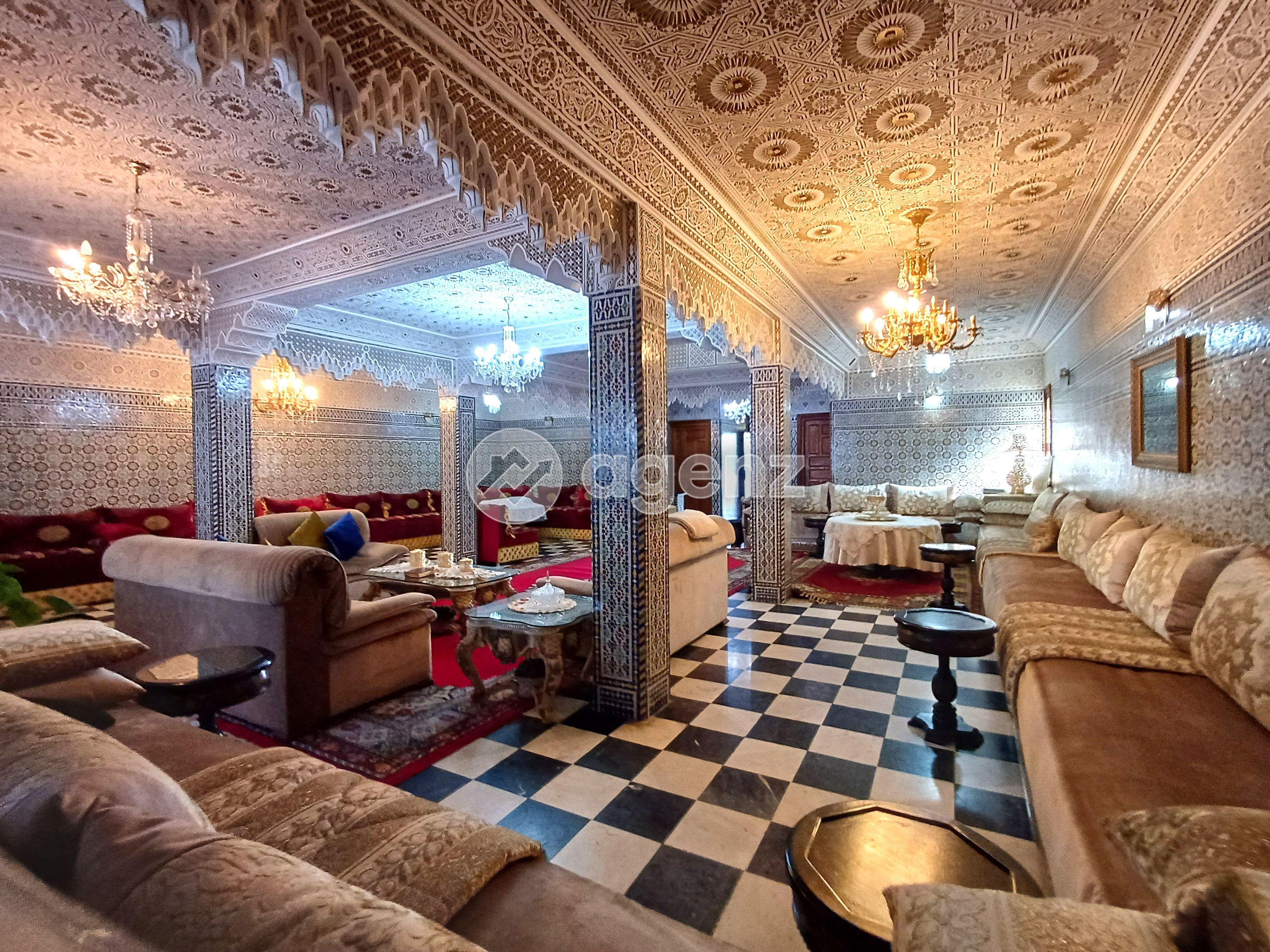 Villa — Skhirate- Témara