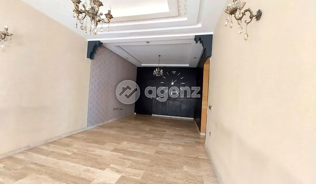 Apartment for Sale 980 000 dh 96 sqm, 3 rooms - Khouzama Casablanca