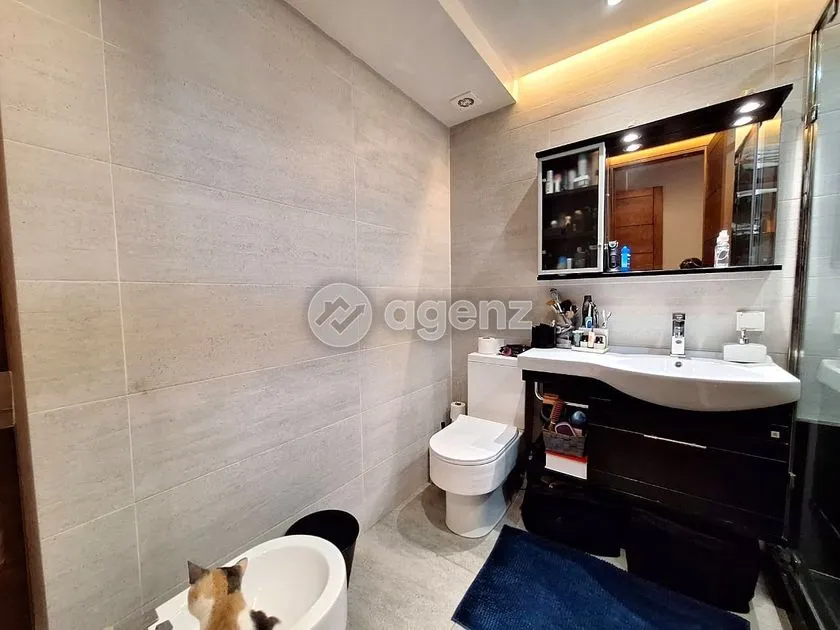 Apartment for Sale 2 800 000 dh 137 sqm, 3 rooms - Bourgogne Ouest Casablanca