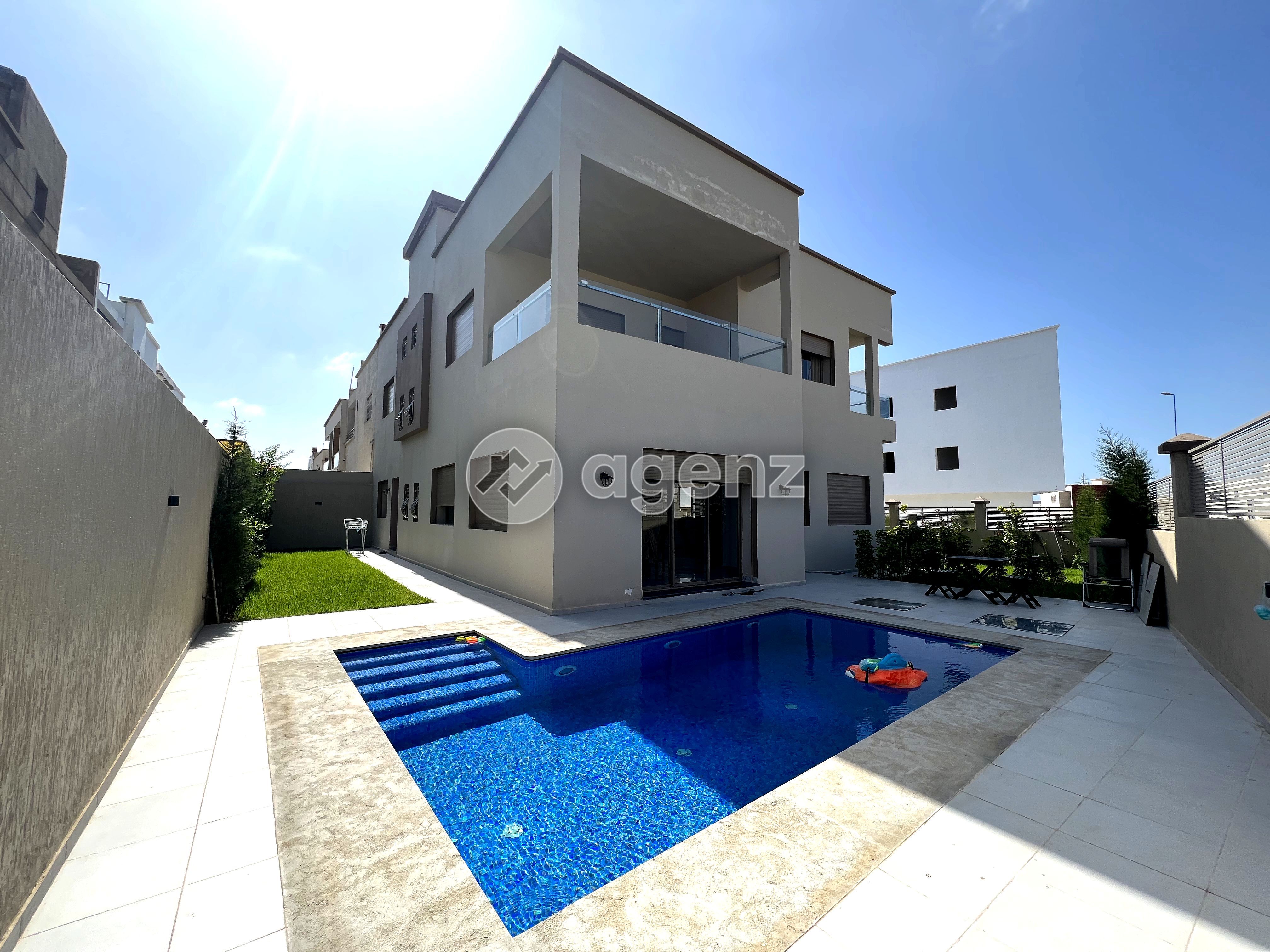 Villa — Benslimane