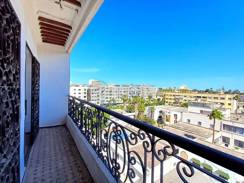 Apartment for Sale 1 550 000 dh 149 sqm, 3 rooms - Mers Sultan Casablanca