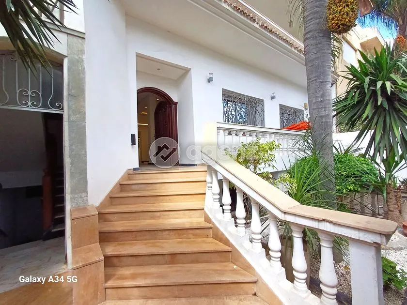 Villa à vendre 5 500 000 dh 300 m², 5 chambres - Laymoune Casablanca