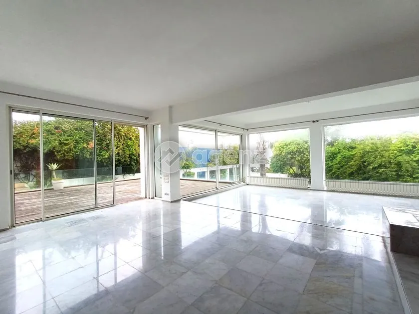 Villa for Sale 19 000 000 dh 1 147 sqm, 5 rooms - Ain Diab Extension Casablanca