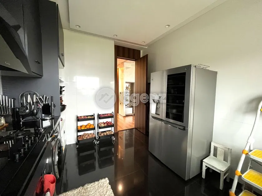 Appartement à vendre 3 000 000 dh 140 m², 2 chambres - Jbel Kbir Tanger
