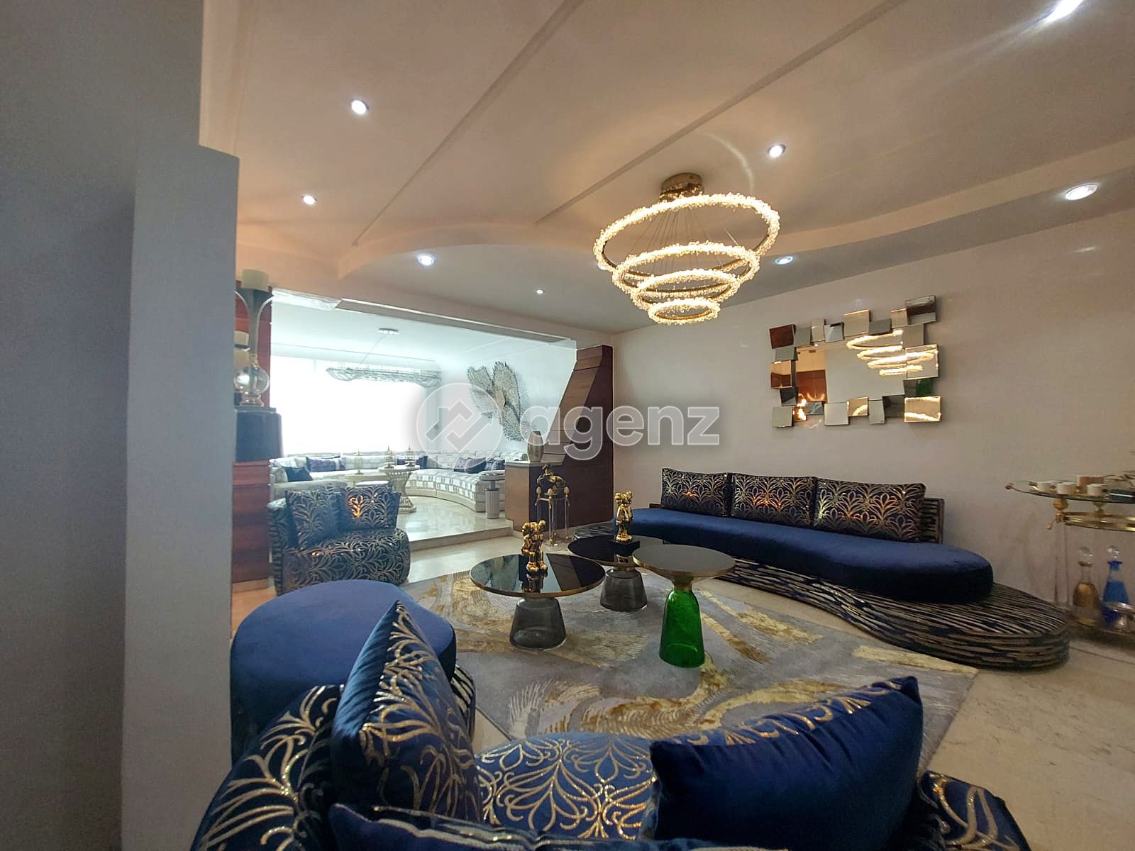 Appartement à vendre à Les Hôpitaux — 2