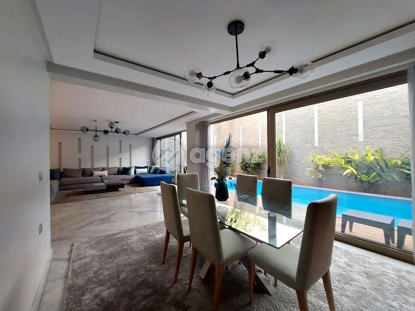 Villa à vendre 8 500 000 dh 225 m², 6 chambres - Lekrimat Casablanca