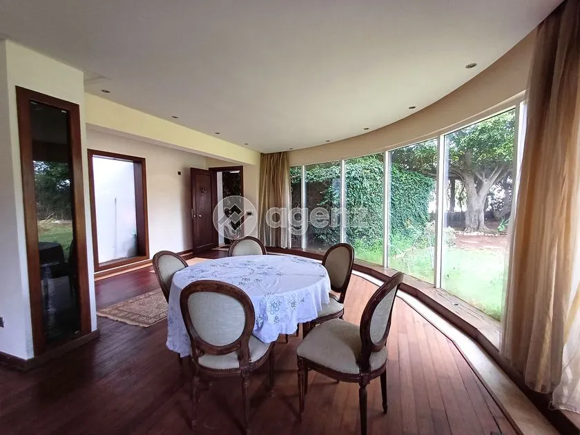 Villa à vendre 15 000 000 dh 1 600 m², 4 chambres - Bouznika Benslimane