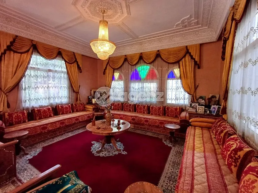 Villa à vendre 8 000 000 dh 692 m², 4 chambres - Riyad Rabat