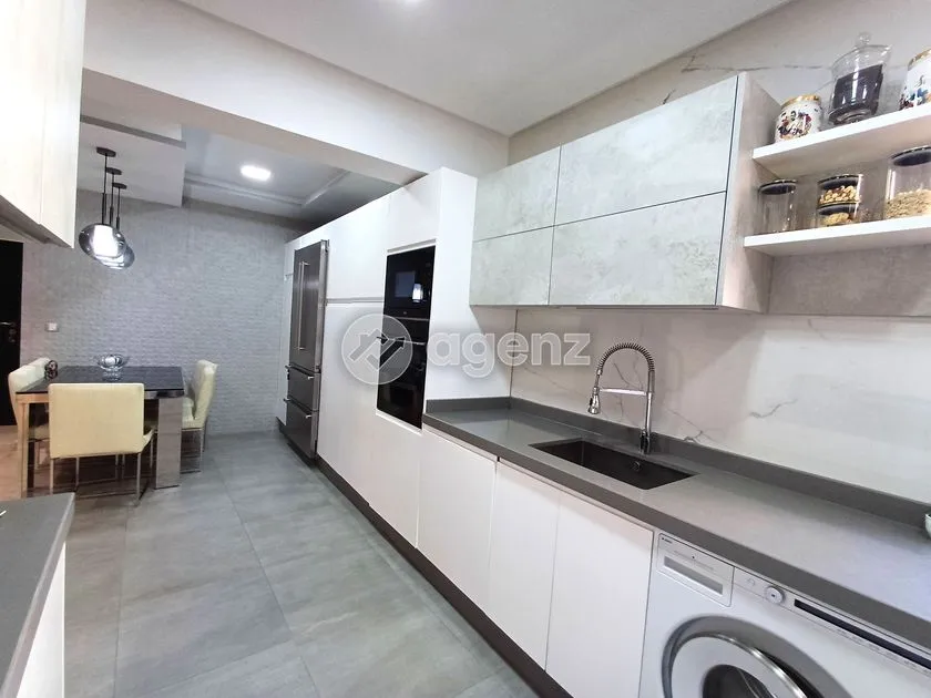 Appartement vendu 121 m², 3 chambres - Aviation - Mabella Rabat