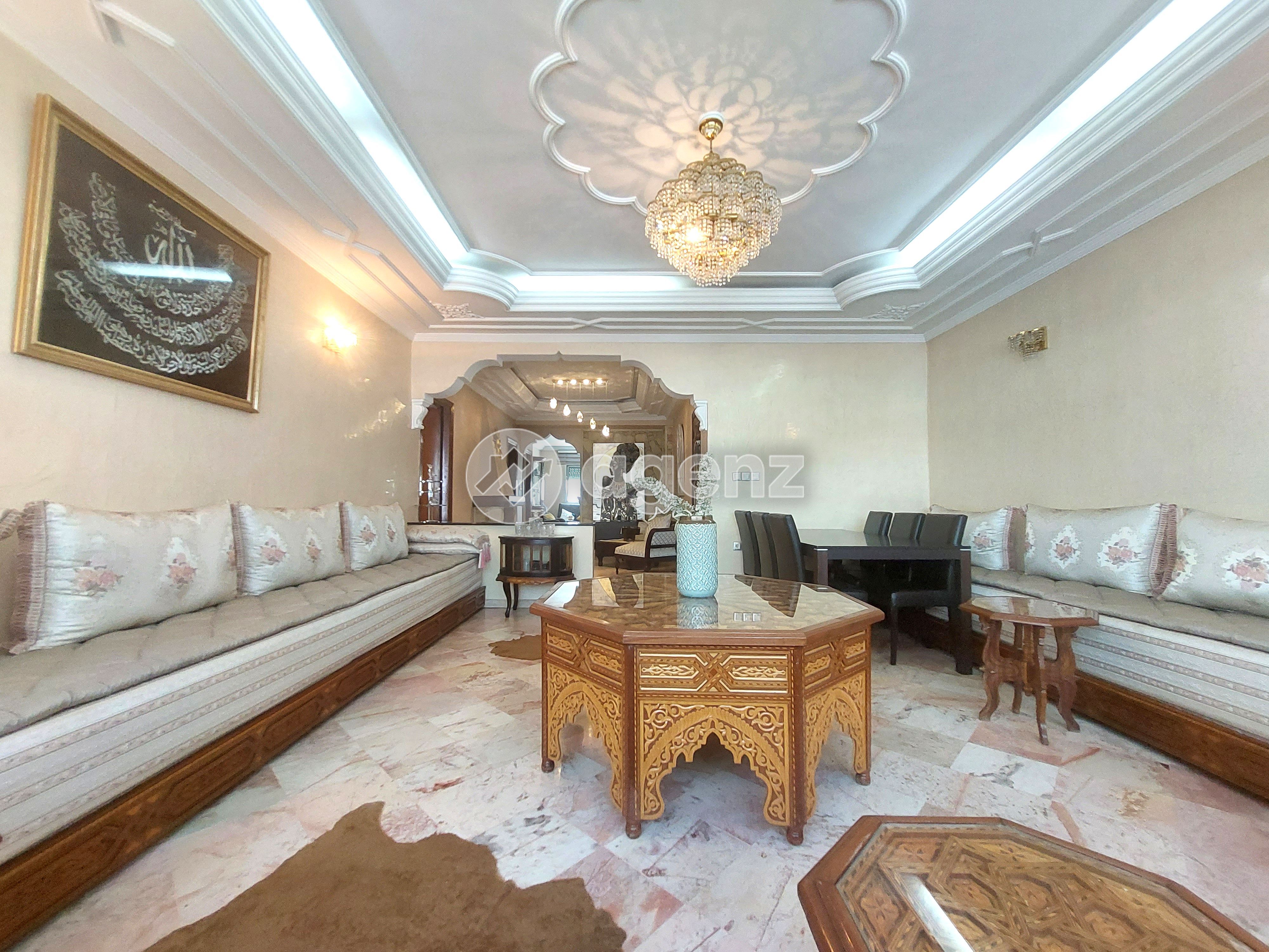 Appartement à vendre à 2 Mars — 2