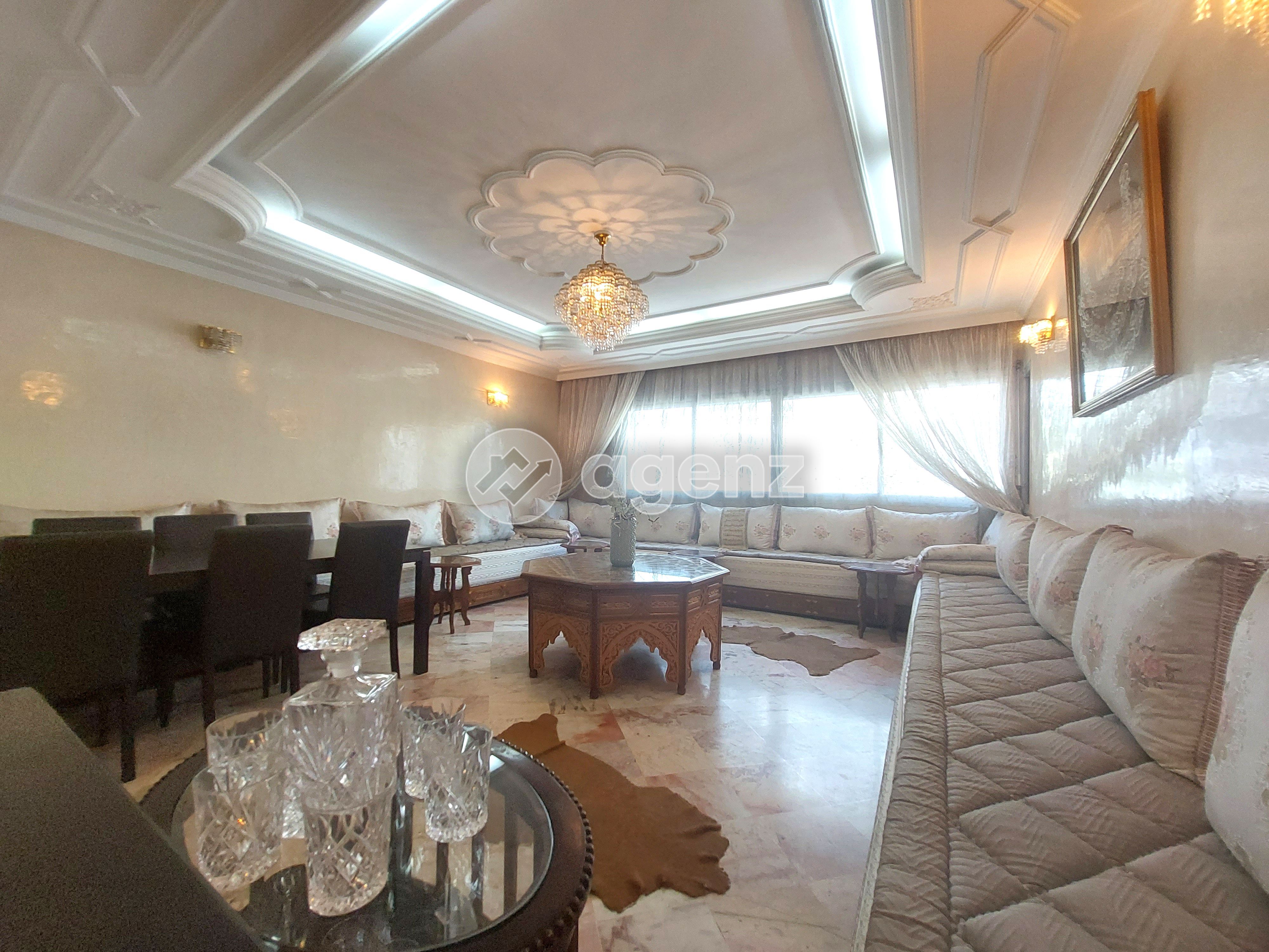 Appartement à vendre à 2 Mars — 3