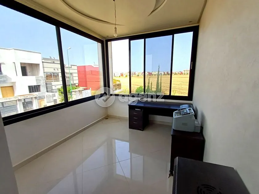 Villa à vendre 2 300 000 dh 341 m², 6 chambres - Toulal Meknès