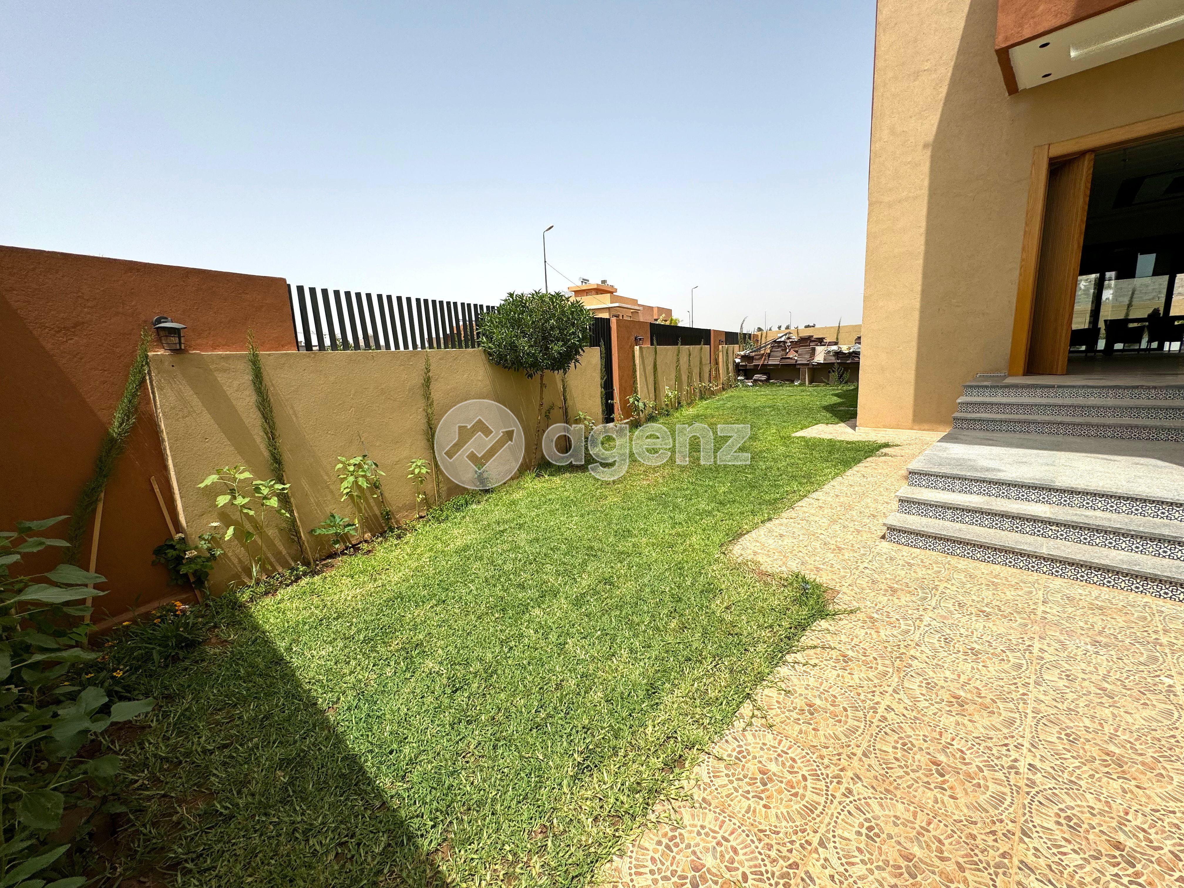 Villa à vendre à Route d'Amizmiz — 2